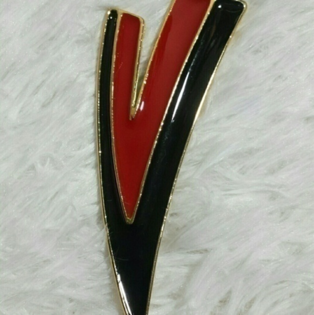 Vintage Arched Enamel Brooch Pin